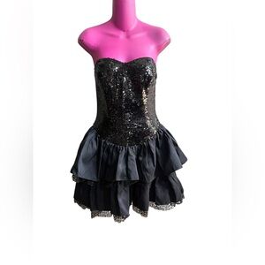 chinese dress ladies *BEAUTIFUL BETSEY JOHNSON EVENING GRAND SWEEP SILK CHIFFON PARTY DRESS  ENCRUSTED WITH SPARKLING SEQUINS IN MERMAID